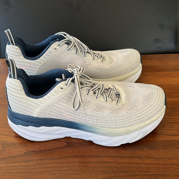 Hoka One One Bondi 6 Women’s Size 10 White Navy Pink EUC - Picture 2 of 9